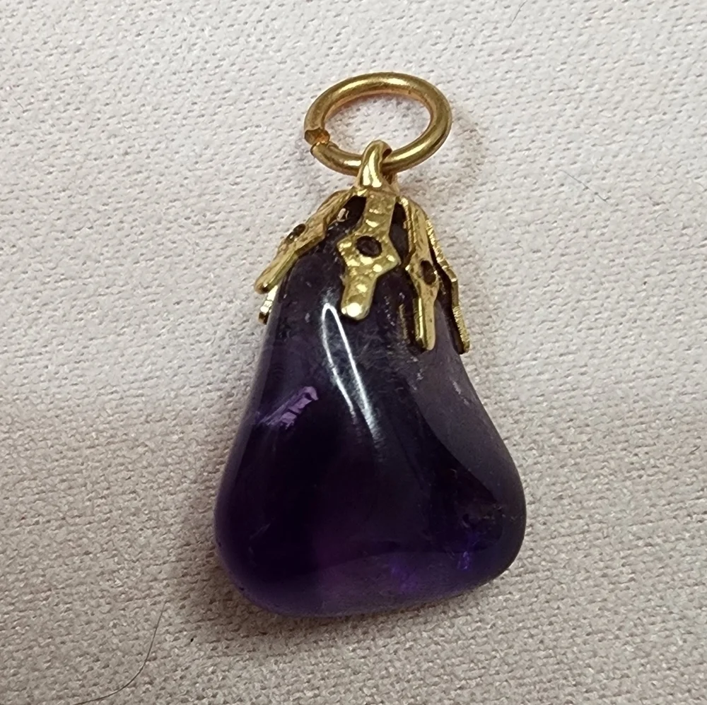 Vintage gold tone